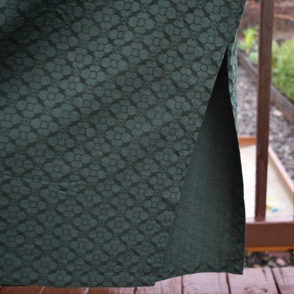 【SOLD】Dark Green Flora Qipao Midi Dress - Chinese Traditional Cheongsam - Picture 3 of 5